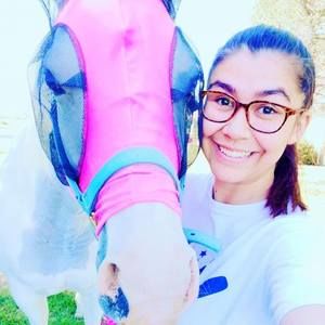 Meet your Posher, Stephanie